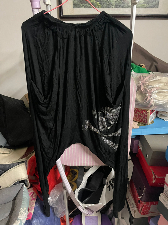 烫钻哈伦裤 买来超贵 钻洗不掉的 没穿过