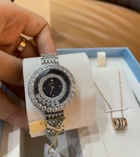 全新GEYA格雅手表女款满钻女士时来运转女...