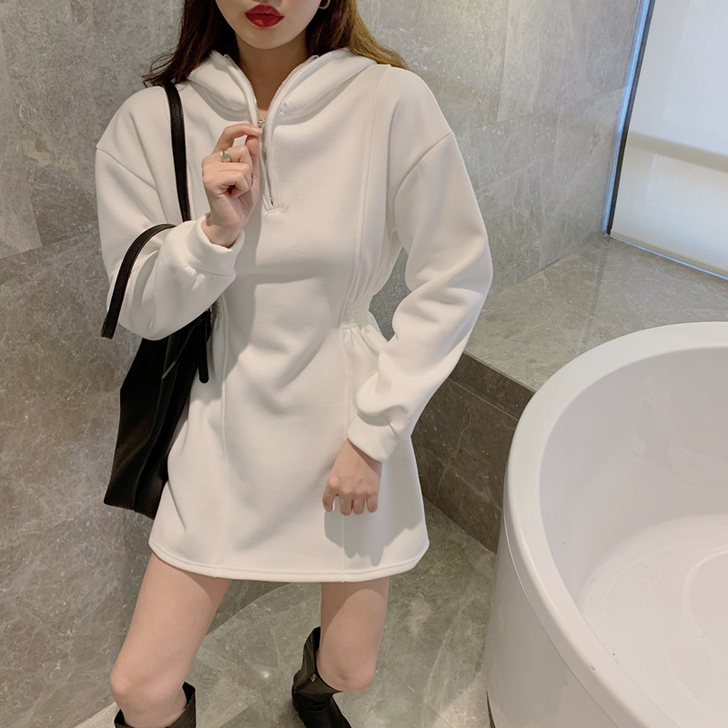 2021年春季新款时尚百搭小众设计感连帽收...