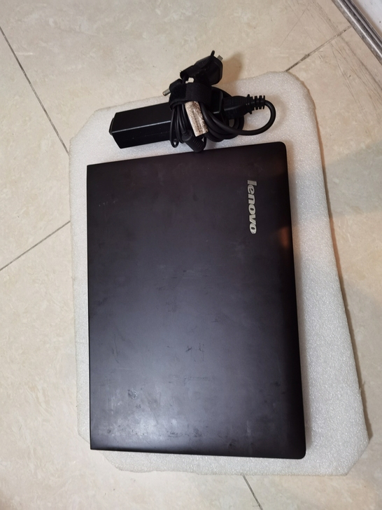 联想小新i1000 联想笔记本 成色新一般...