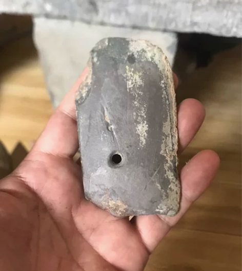 两个石器时代遗址出土 感兴趣的话点“我想要...