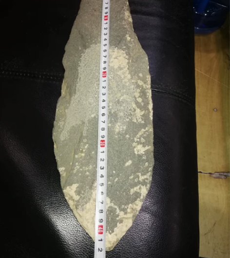 内蒙古草原文化，大开门，石器时代打制超级大...