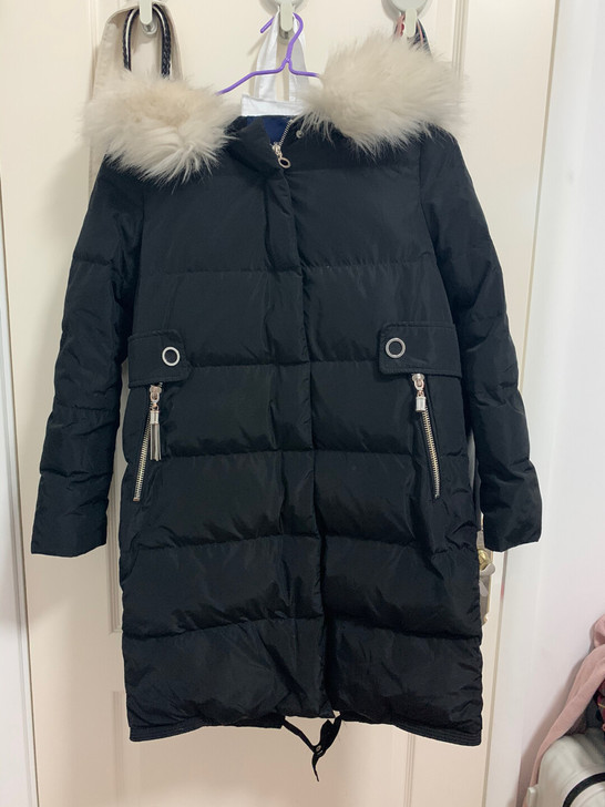 森马黑色中长款羽绒服