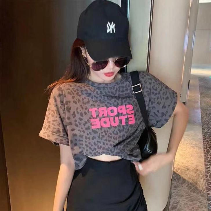 网红字母印花短款豹纹T恤短袖女2020夏季...