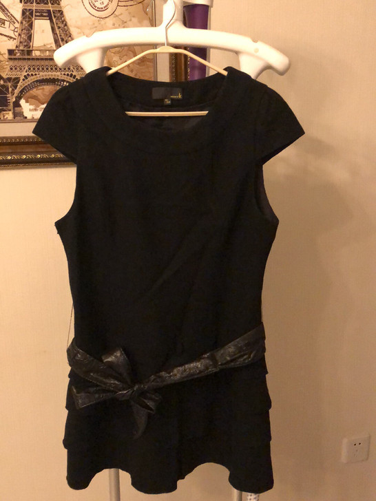 nancyk黑色羊毛蛋糕裙，穿上非常显瘦，...