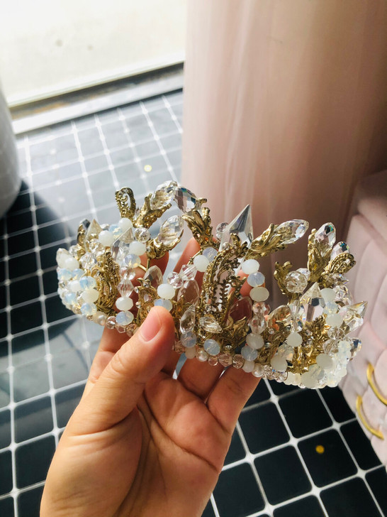婚礼刚过，婚纱头饰皇冠美丽好看，新娘皇冠，...