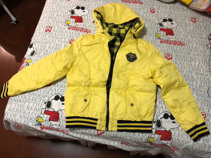 森马羽绒服～ 95新 没怎么穿过！ 因为和...