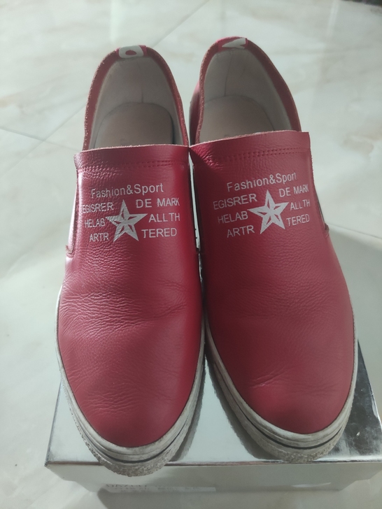 真皮坡跟高跟鞋,闲置物品,平时穿37-38...