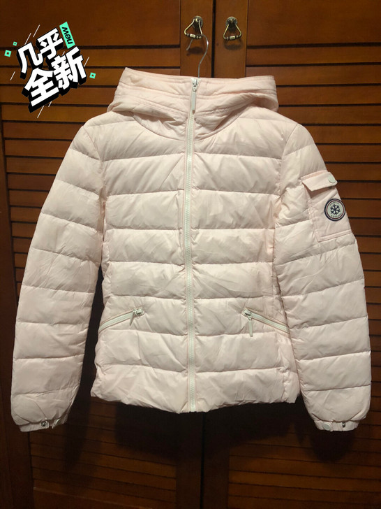 森马羽绒服。尺码m。100%白鸭绒。闲置转...