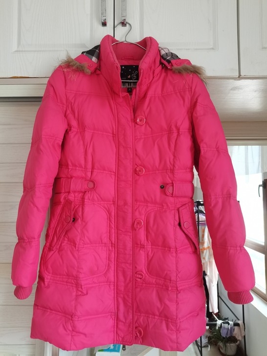 森马羽绒服，160/84A码，，便宜出