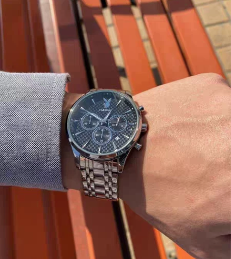 PLAYBOY/花花公子手表 急用钱,出手...