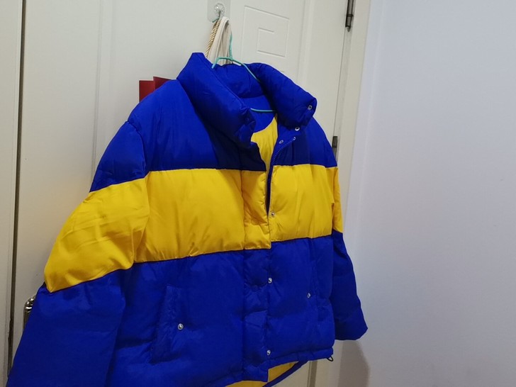 森马棉服时尚撞色