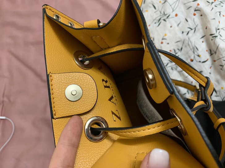 甩卖Zara姜黄包想要就拍，别问来问去了这...