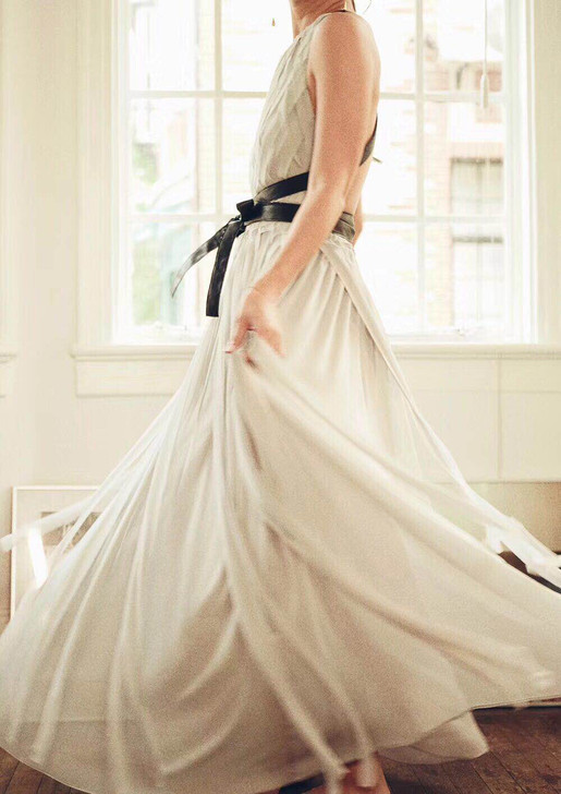 全新礼服裙，垂感很好，均码，适合身高160...