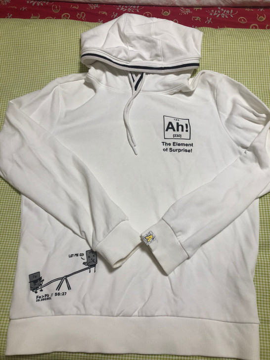 美特斯邦威连帽衫,180/100A、XL。...