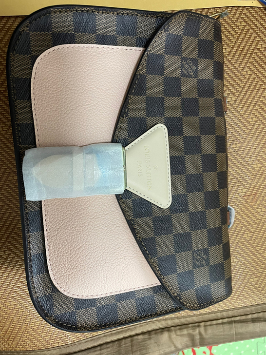 邮差包！粉色，别人送的！