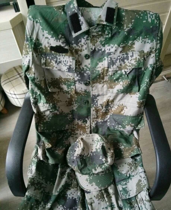 夏季迷彩工作服!二手,质量杠杠滴!保证正品...