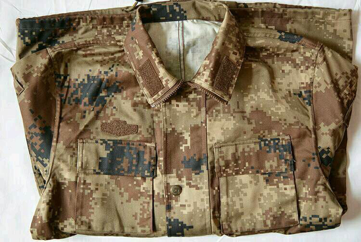 二手迷彩服，一等品无破损，保证正品！