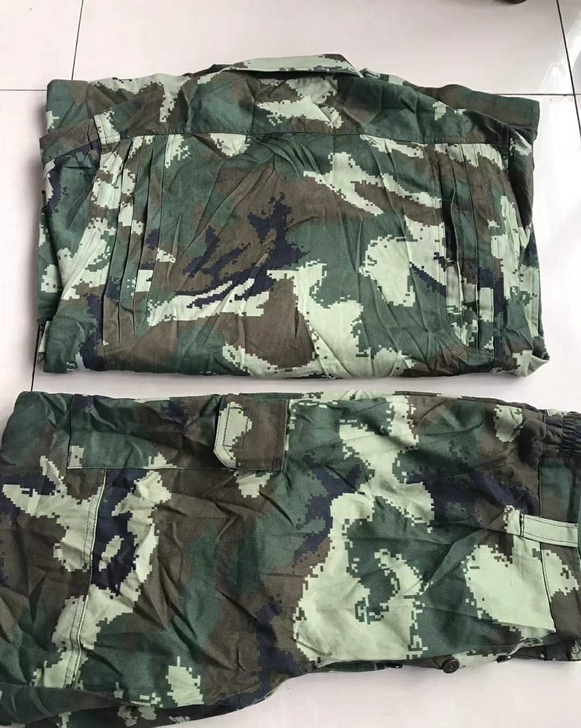 只卖正品，夏季薄款迷彩服，结实耐磨，适合干...