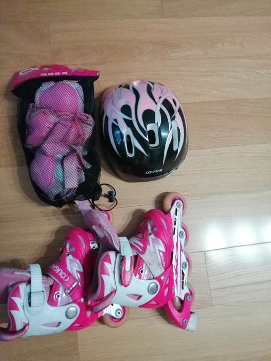 美洲狮轮滑鞋鞋,鞋子可调节尺码,27到31...