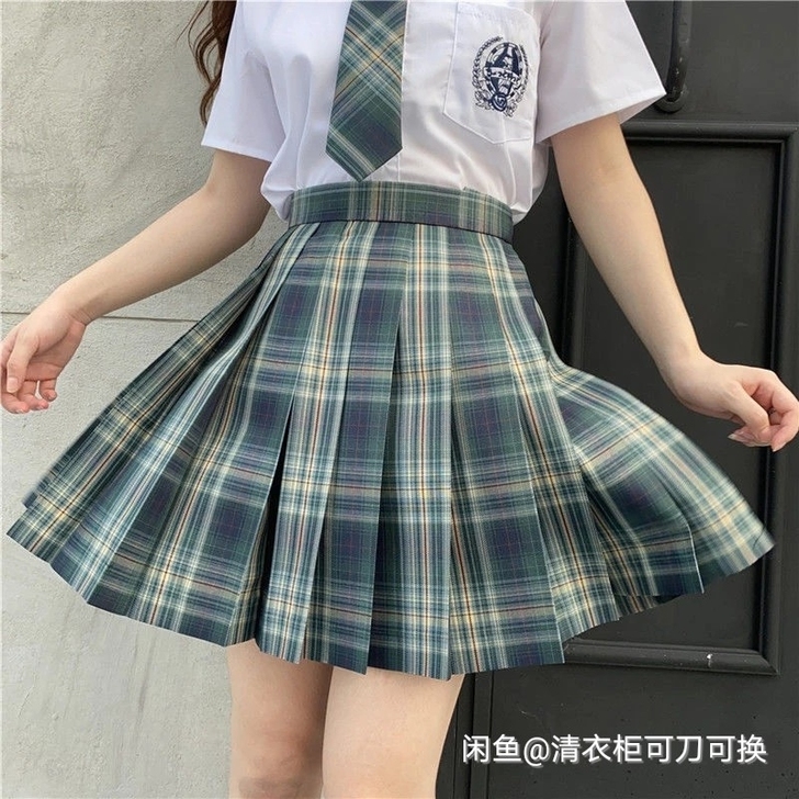 二次元，jk，没穿过几次，送领结