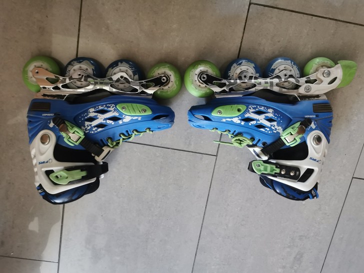 美洲狮35-38专业轮滑鞋，这款是专业版，...