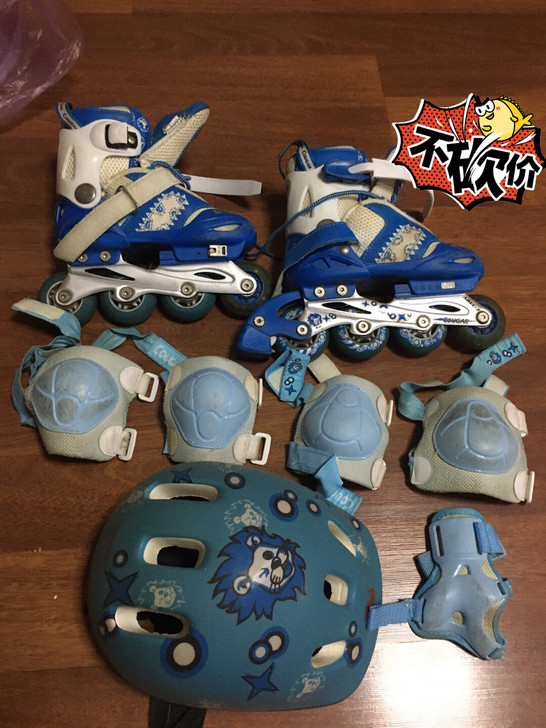 美洲狮牌儿童轮滑鞋，八轮闪光。30-33码...