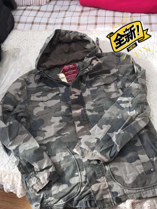 杰克琼斯连帽迷彩外衣棉布上衣