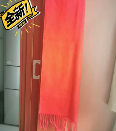 白色围巾，购买，一次未戴过，20元一条，零...