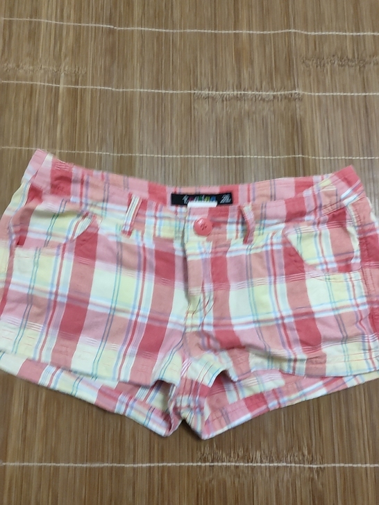 很漂亮又凉快的热裤，全棉非常舒服，26码，...