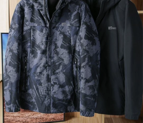 撤柜剪标男士双面夹克男两面穿防风迷彩服户外...