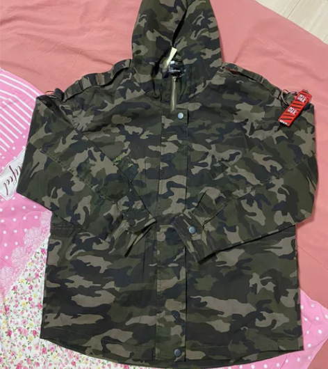 全新迷彩服 未剪吊牌，全新，仅试穿，还有一...