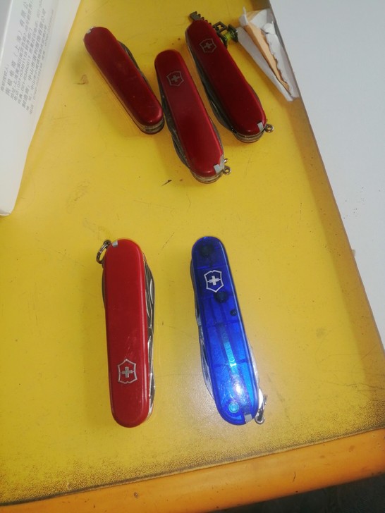 二手多功能瑞士刀，一把150包邮