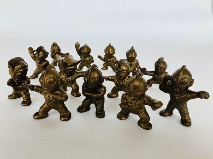 万代日版奥特曼金色式样的奥特曼6兄弟+雷欧...