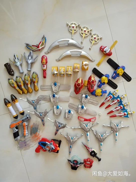 日版万代奥特曼银河火花梦比优斯手镯徽章 蓝...