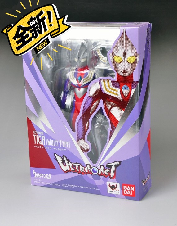 万代ULTRA 奥特曼 迪迦ACT 手办翻...
