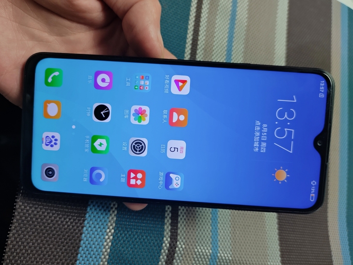 海信金刚8000 6+64G全网通4G...