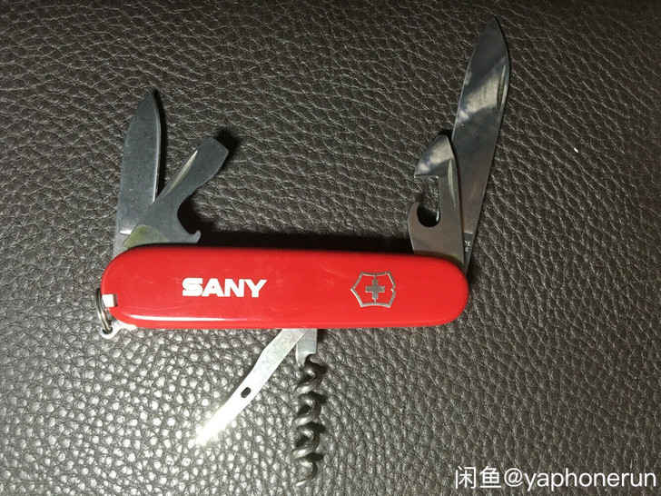 全新瑞士维氏多功能漫游者军刀 库存20把全...