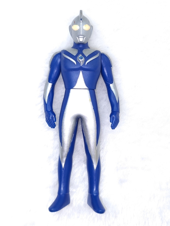 日版高斯奥特曼月神形态14cm软胶500系...