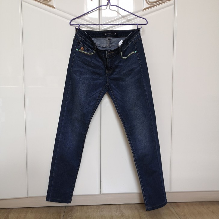 森马牛仔长裤弹力秋季女九新，厚实，腰围75。