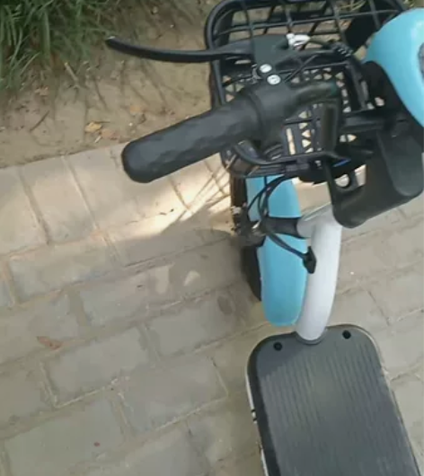 《给钱就卖》电动车转让用了半个月做左右因为...