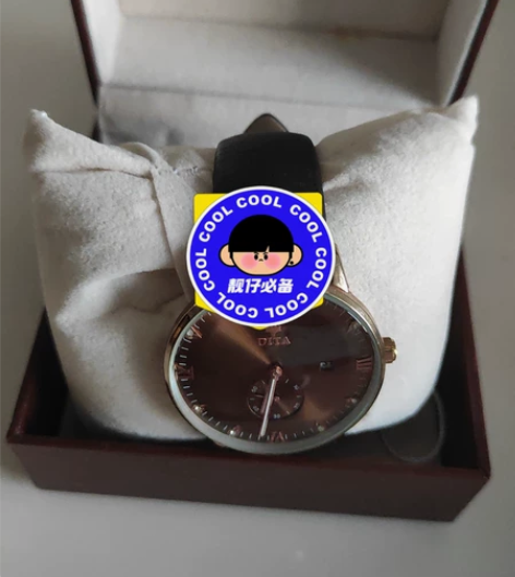 京东买的，几户没用过，正品迪塔手表，发票都...