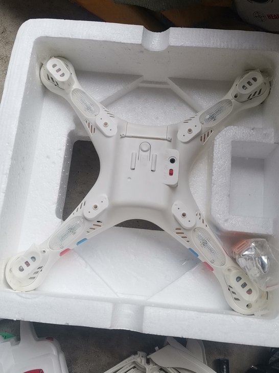 全新司马X8C，配件齐全要的拿走