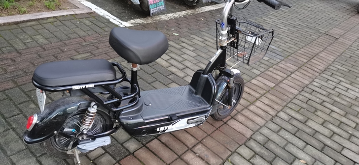 小电瓶车 白牌  能骑一年半  续航保底二...