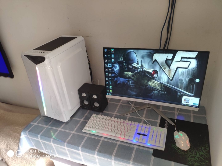 水冷i7八核高端家用游戏型吃鸡DIY组装电...