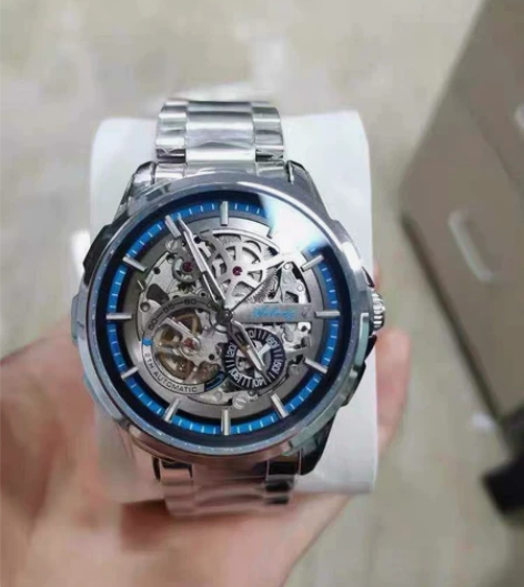 高品质，正品艾浪机械手表低价出售，还有多种...