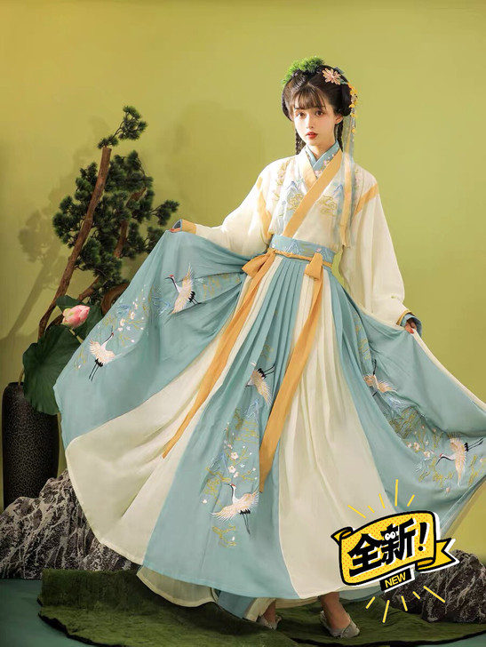 【出 /换】玉术汉服羽集全套M码，全新仅拆...