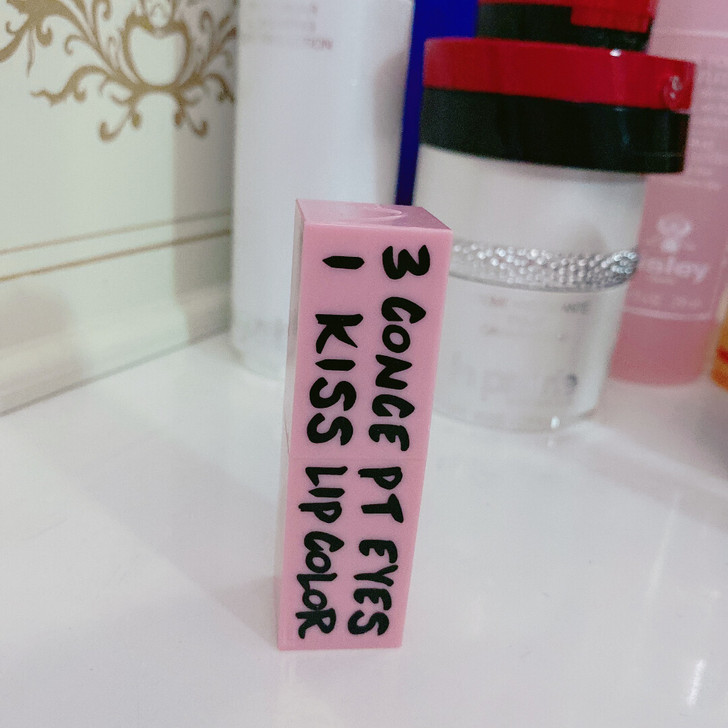 三只眼双色口红限量版905#余量如图 壳子...