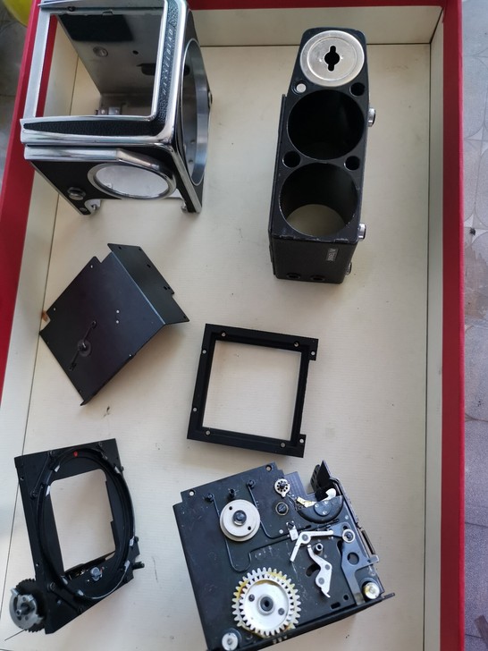 哈苏500系列相机配件，手欠拆散了，需要的...