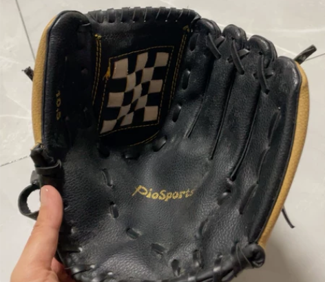 棒球手套 感兴趣的话点“我想要”和我私聊吧～